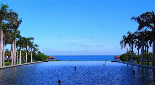 手游卡莎出夺取吗（卡莎上手）